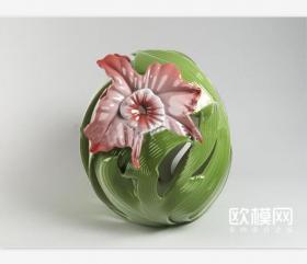 2010 缠绕花瓶