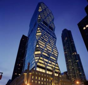 福斯特：高技派建筑的代表，用作品证明自己的实力