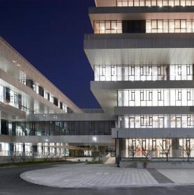 烟雨师大，琢玉成器 ——杭师大/ 维思平建筑设计