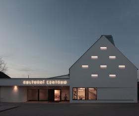 Píšť 小镇信息与文化中心，捷克 / Knesl Kyncl Architects